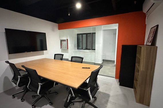 Villena II - Meeting Room private office
